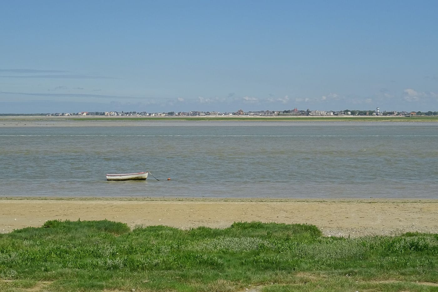 La baie vue du cap Hornu, Le Crotoy à l’horizon